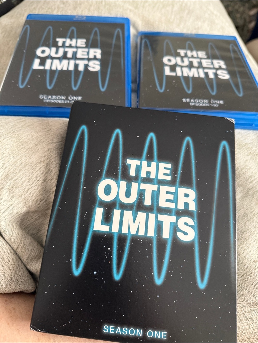 The Outer Limits Season One Blu-ray - Black/Blue Edition